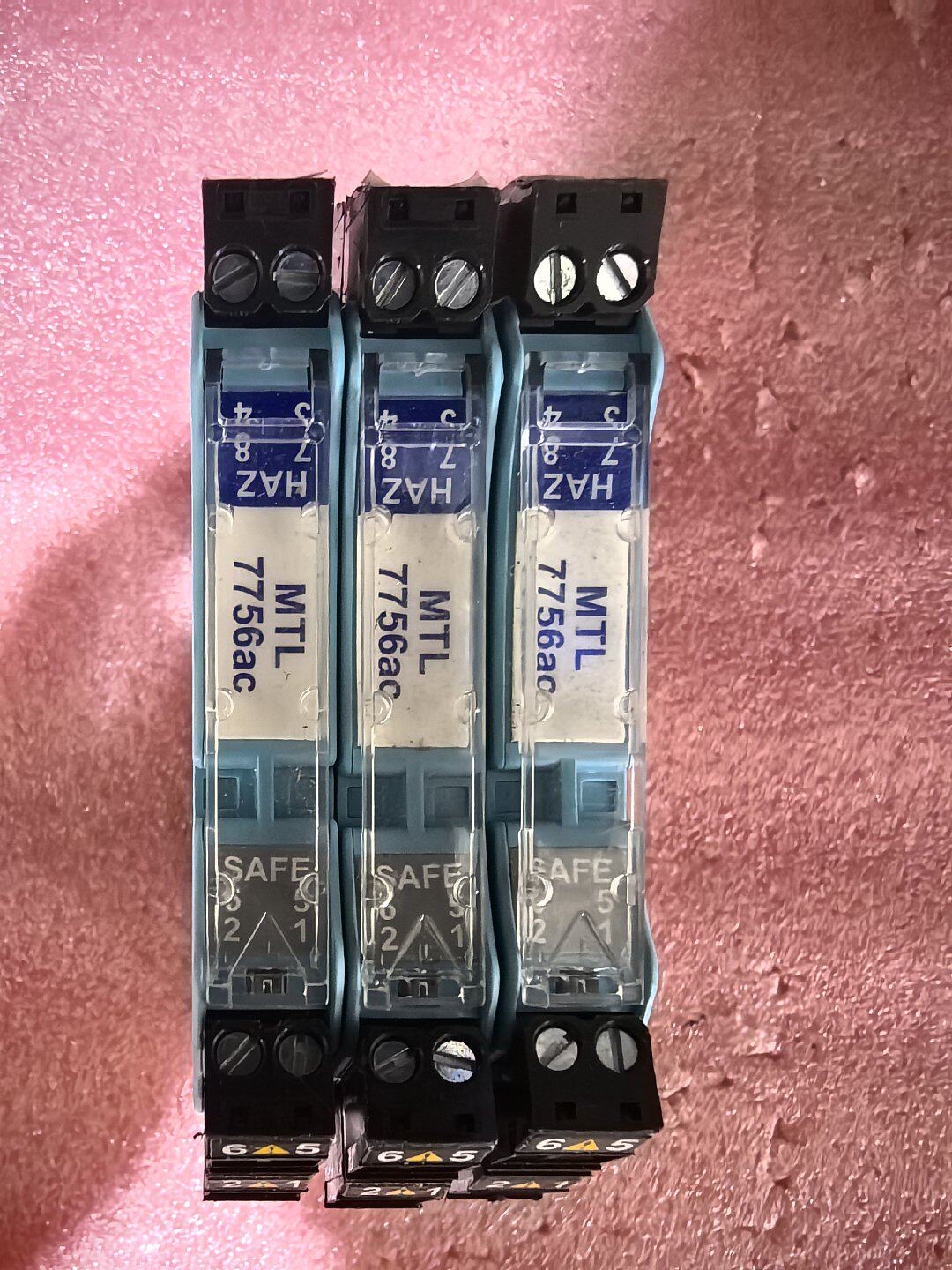 MTL7756AC安全栅，3个，成色很新，功能包好！