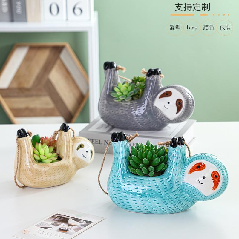 跨境陶瓷手绘树懒熊花盆悬挂吊盆大口径多肉卡通摆件挂壁树懒花盆