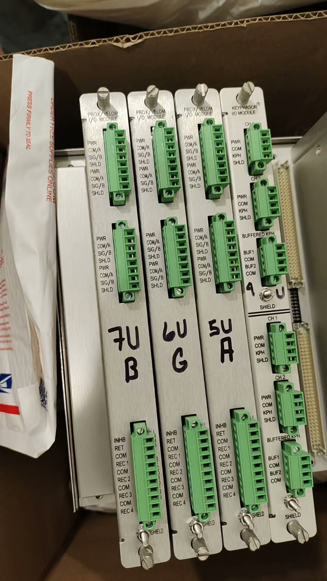 126648-01    125840-02   12664