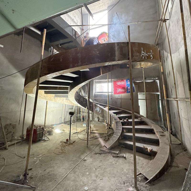 家用别墅阁楼旋转楼梯复式跃层楼梯嘉兴工地楼梯主梁踏步楼梯台阶