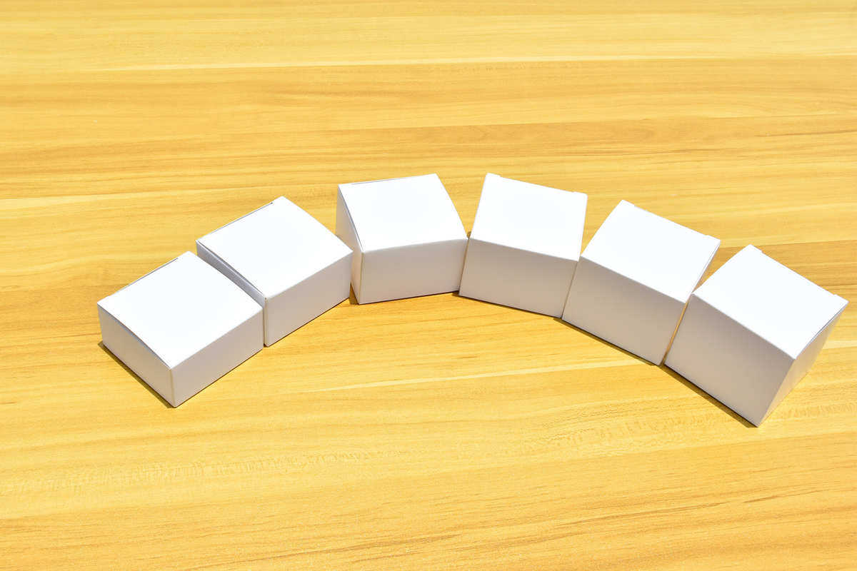 картон 小尺寸现货白卡纸盒21x21x121mm通用现货白卡盒包装盒空白纸盒