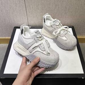 QVU~品牌专柜！隐形内增高阿甘鞋女春夏小个子厚底透气休闲运动鞋