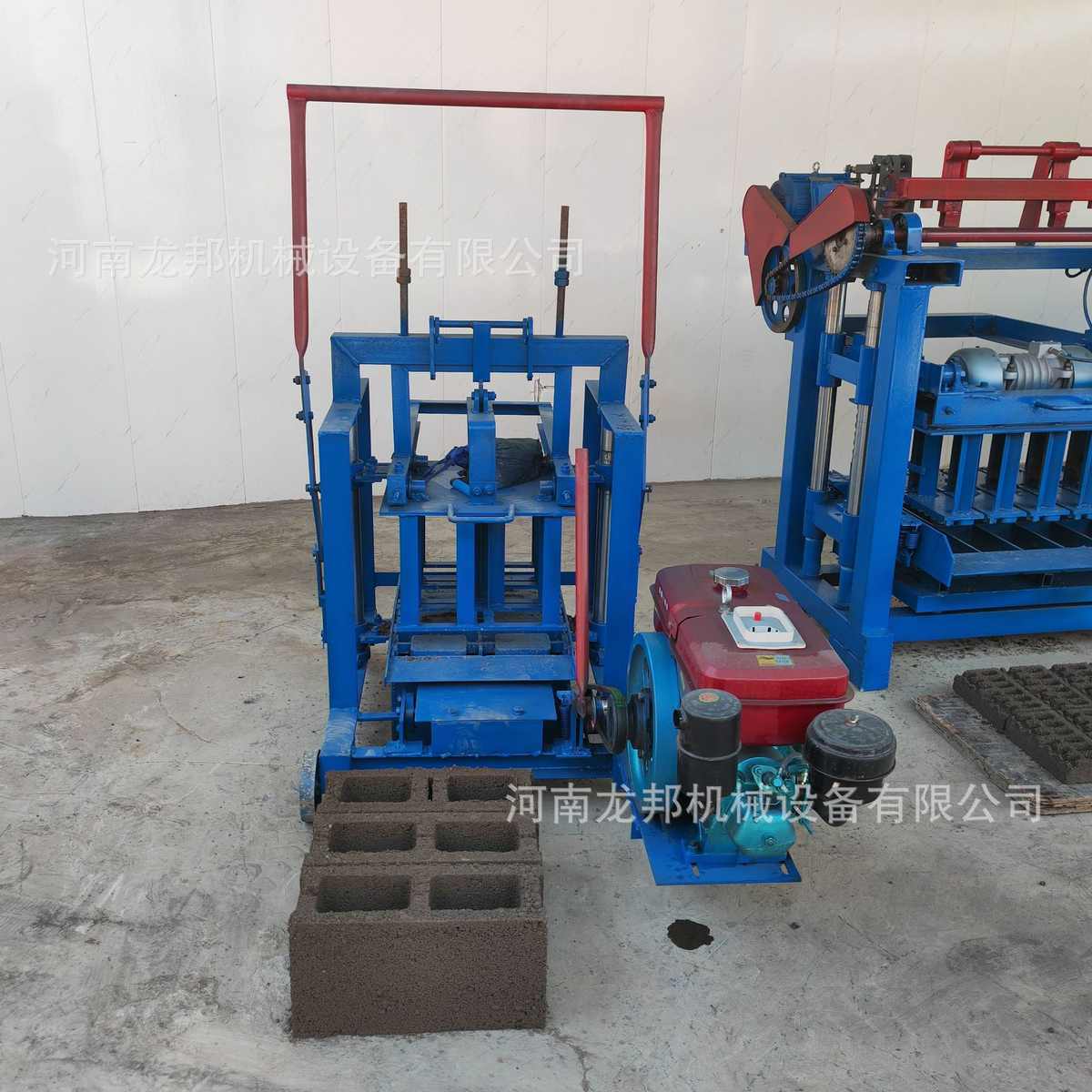 水泥机多 机烧砖水泥移动式 模具砌块用成型机更换可一免