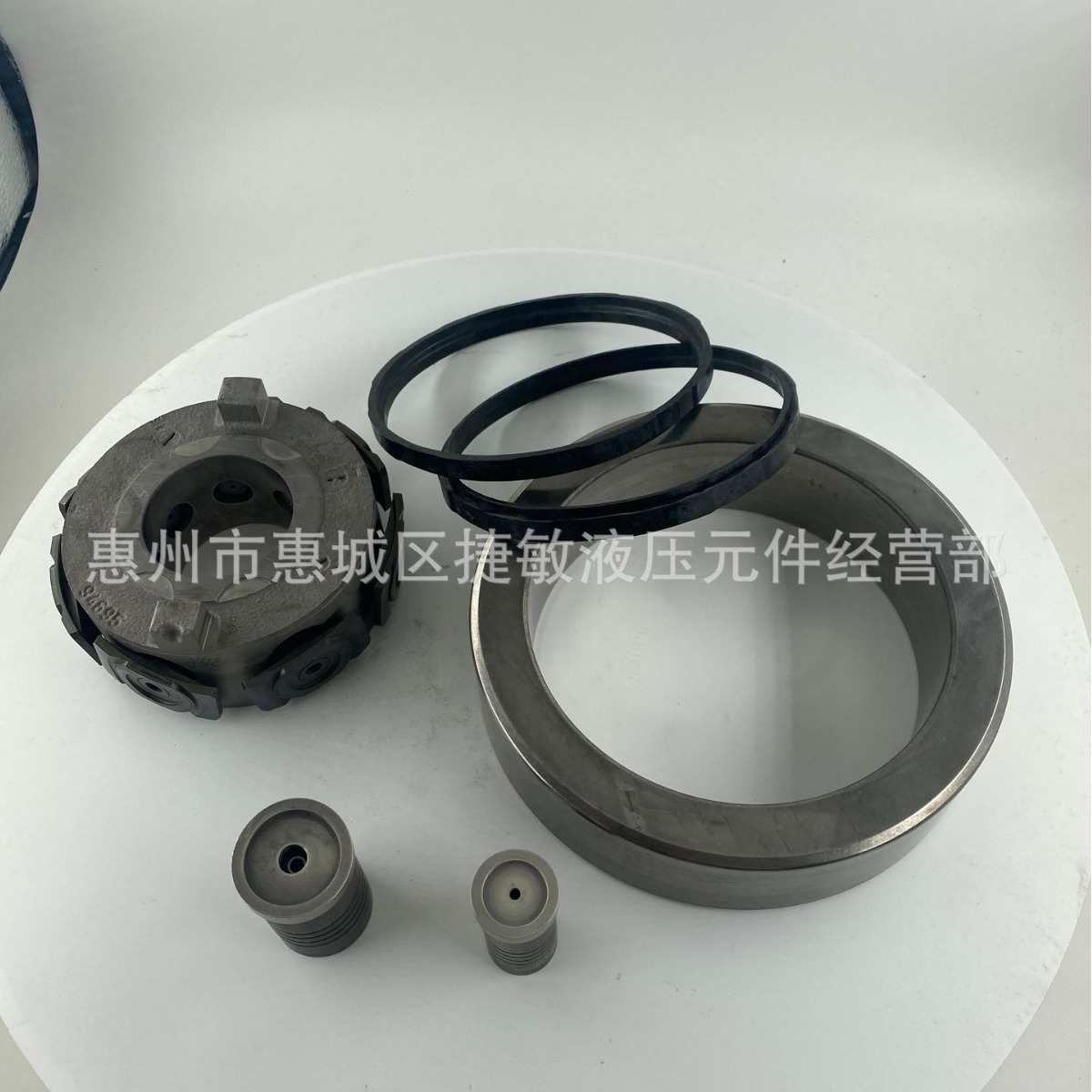 专业销售维修 MOOG穆格径向柱塞泵D953-2021-C