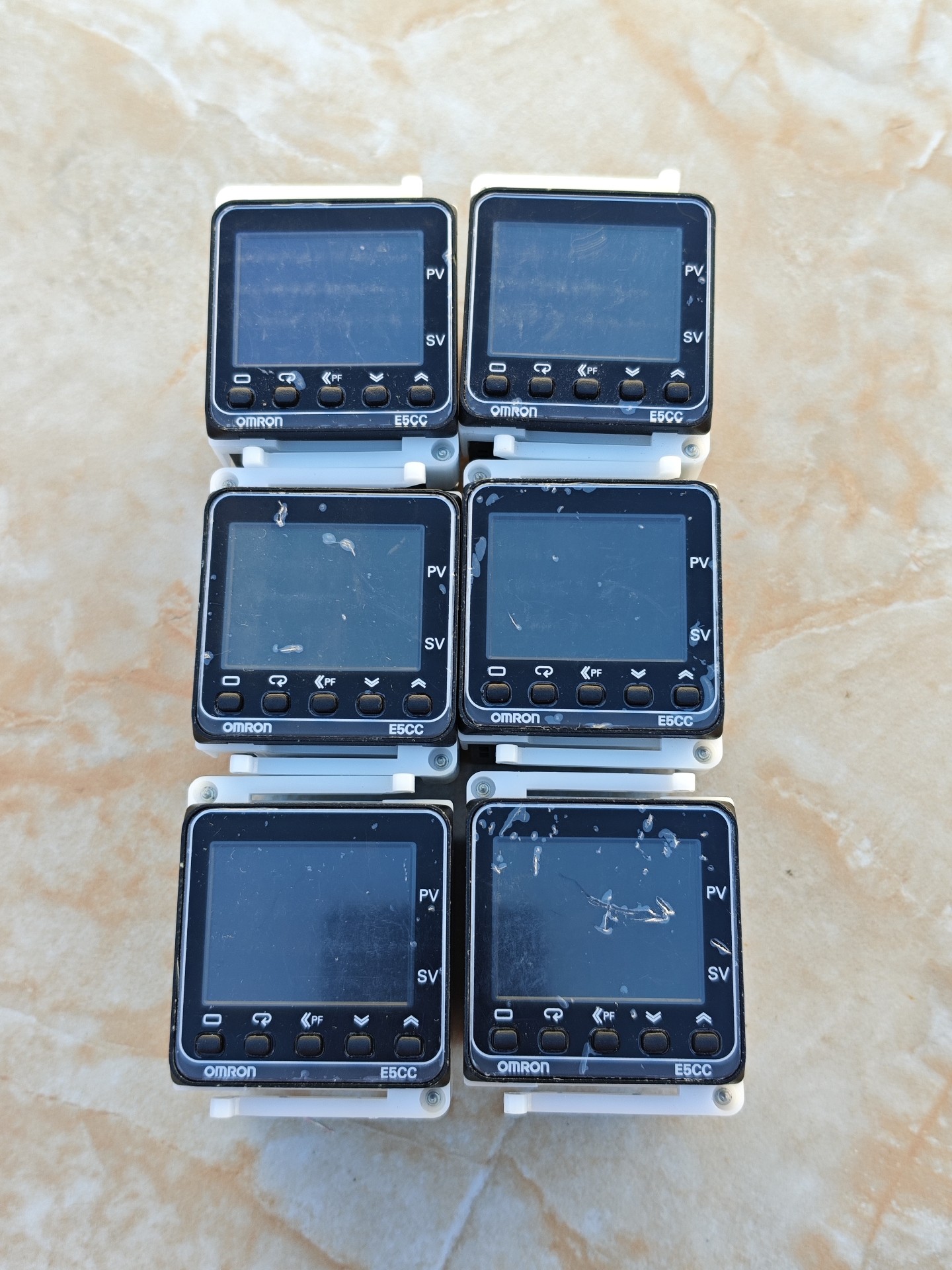 欧姆龙温控器E5CC-RX2ASM-802