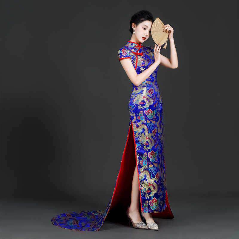新款走秀旗袍长版舞台演出服拖尾中国风覆古改良修身显瘦洋装女
