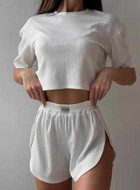 Women's neck T-shirt, top, shorts, two-piece set for wom