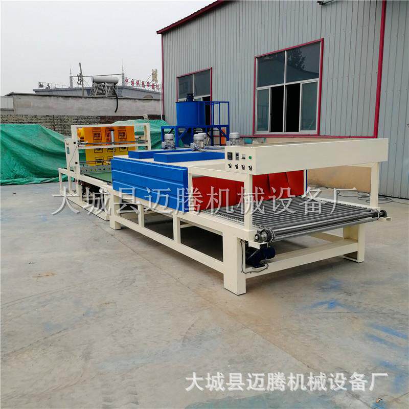 厂家供应玻璃水包装机 热收缩包装机 玻璃水pe膜缩包塑封机械设备