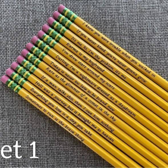 新品泰勒斯威夫特歌词雕刻铅笔流行歌词的个性化12支铅笔
