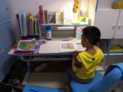 吐槽香奈雅轩儿童学习桌怎么样，口碑效应如何，推荐入手吗