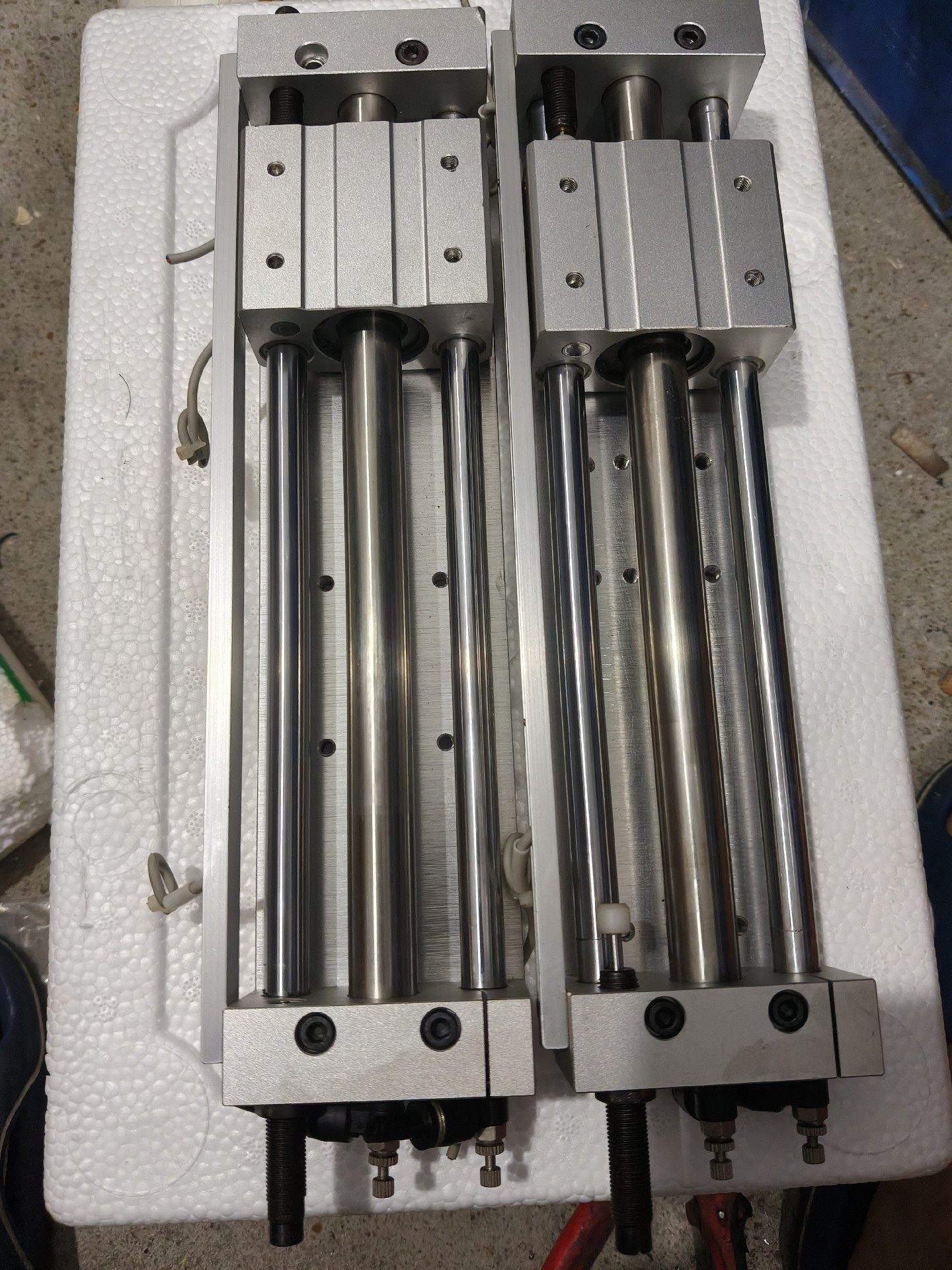 AlrTAC亚德客磁耦式无杆气缸: