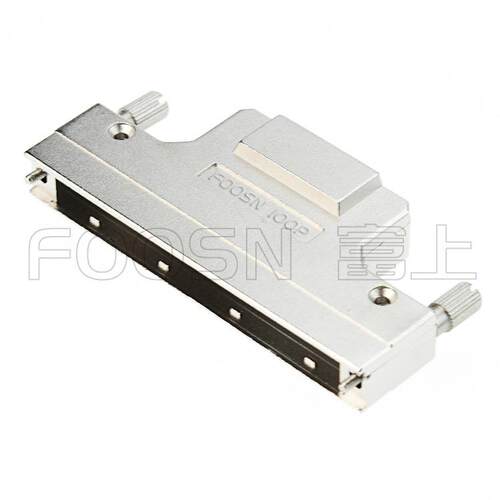 SCSI连接器 68Pin 焊线公头 CN型卡勾弹片式锌合金外壳180度出线