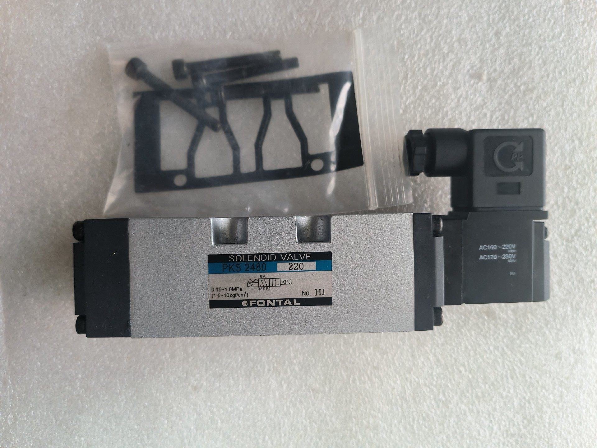 台湾FONTAL鸿达进口全新原装气动电磁阀