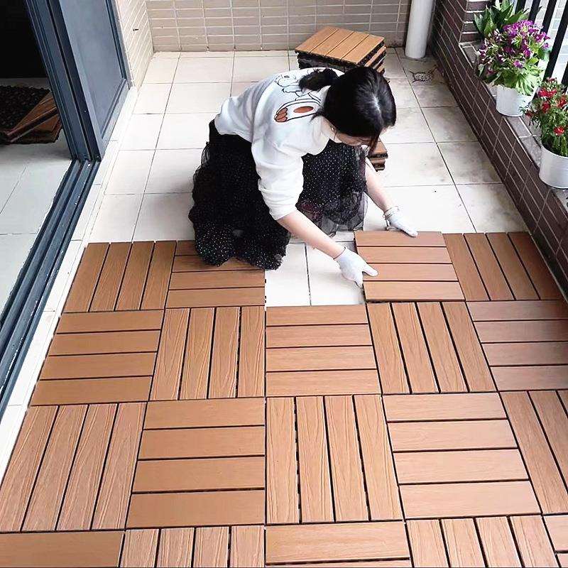 #塑木拼接户外露台庭院室外地面自己铺设阳台改造防腐实木地板