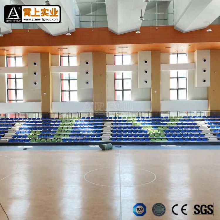 电动伸缩看台户外体育篮球场馆会议室观众席折叠中空吹塑阶梯座椅