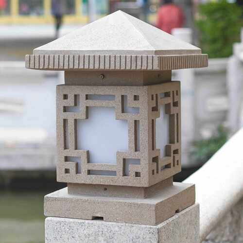 新款直销中山树脂玻璃钢景观小品灯设计新款文化特色草坪灯