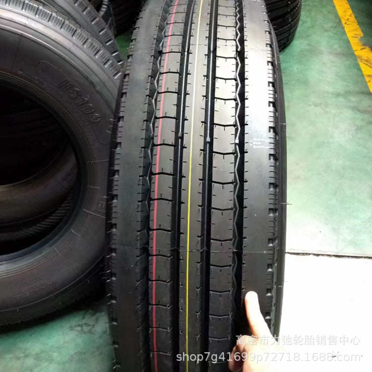 315/80R22.5真空钢丝胎中短途货车卡车轮胎厂家现货315/80R22.5