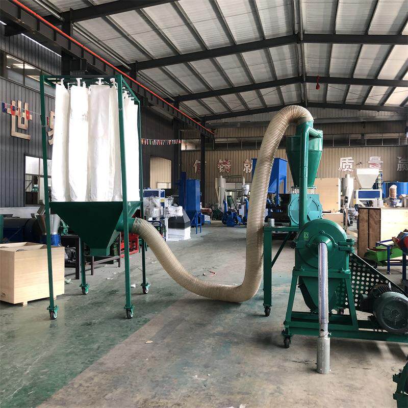 小型干辣椒粉碎机 玉米黄豆脱皮磨面机 布袋除尘玉米自吸式粉碎机