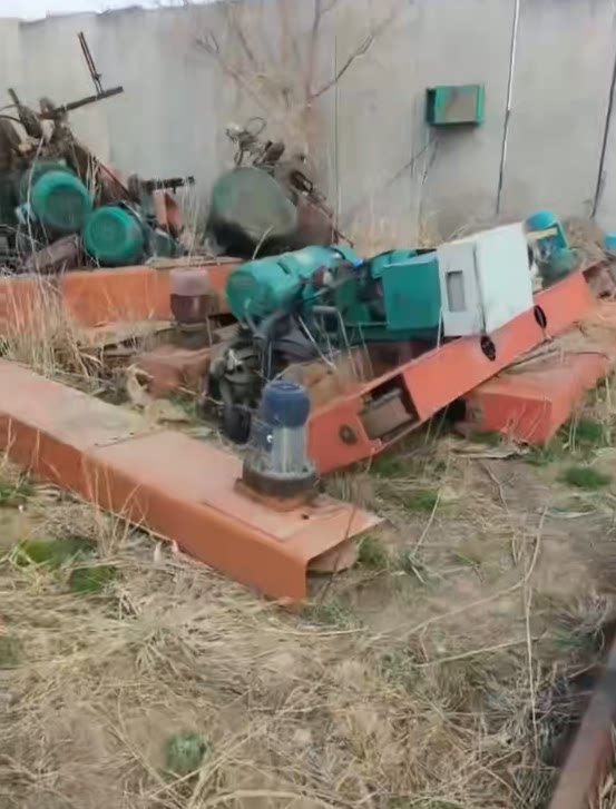 4月21日保定闲置资产处置钢铁起重设备龙门吊行车一批打包处置网络拍卖公告