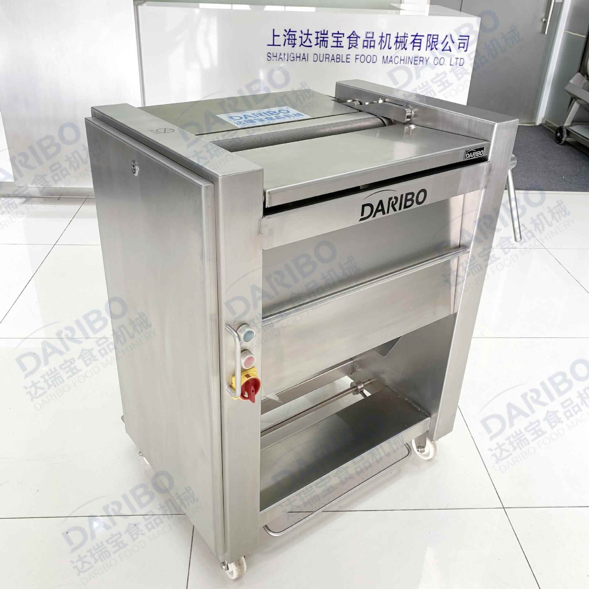 W牛腩肉去筋膜机 全自动去皮除筋膜设备 大型商用牛排剔除筋膜机
