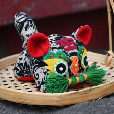 传统手工艺布老虎DIY缝制刺绣材料包文创纪念品摆件民族风玩偶