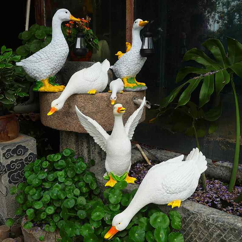 temu喝水鸭太阳能庭院灯水池假山造景仿真动物树脂摆件工艺品