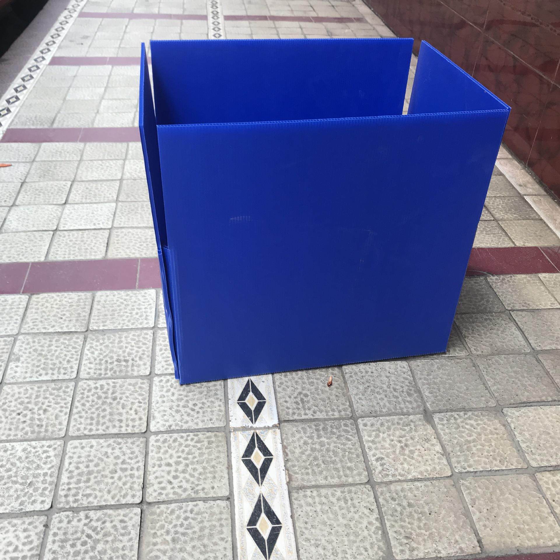 加厚加p硬p塑料中板纸箱防静电空万通板钙塑箱楞635瓦板周转箱可