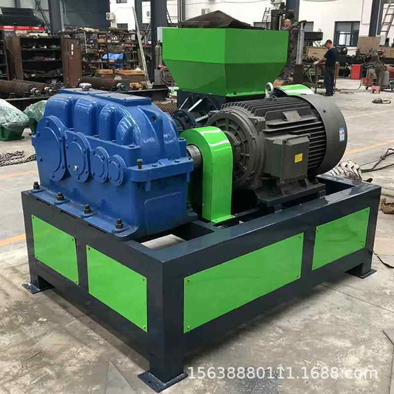 塑料编织袋螺旋粉碎机珍珠棉螺旋粉碎机无纺布旧衣服粉碎设备