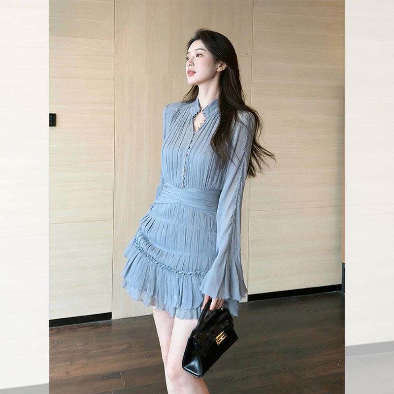 漂亮高知得体蓝色气质连衣裙女春季新款法式海边度假收腰长袖衬衫