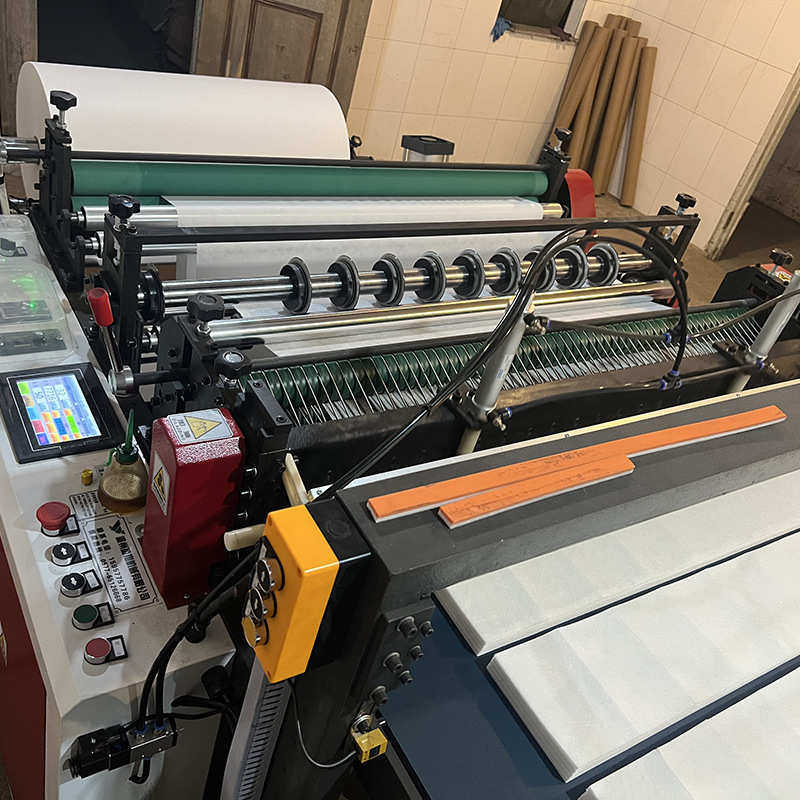 厂家供应无纺布裁切机吸色棉高速自动裁片机电脑数控自动纠偏张力,五金/工具,其他机械五金,淘宝优惠券,粉丝福利购,淘宝优惠卷