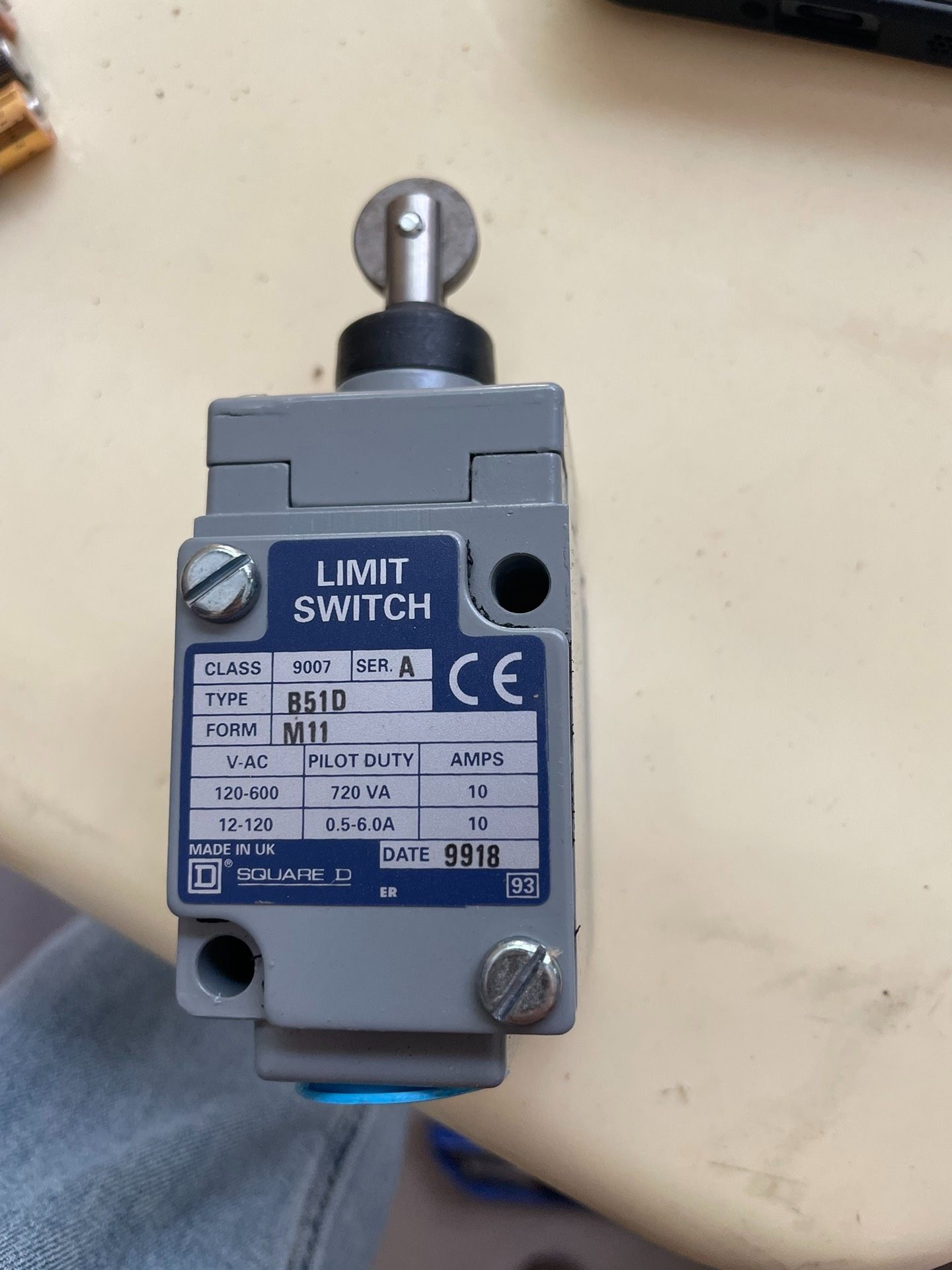 LIMIT  SWITCH