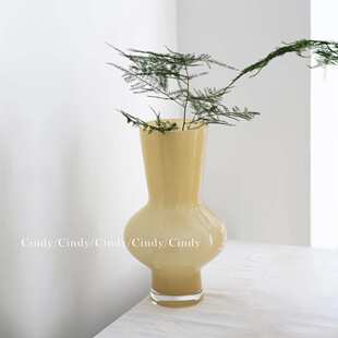 办公美学卧室玉色花瓶餐桌玻璃网奢桌面饰品红 轻批发ins中古插花