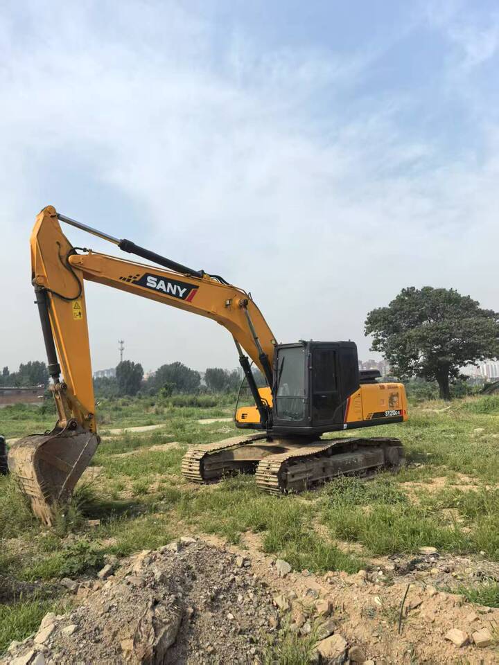 11月17日邢台三一215挖掘机网络拍卖公告