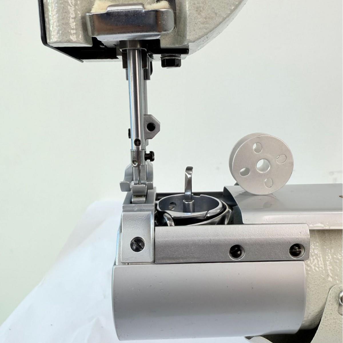 2144025新款工业级箱厚料缝纫机全自动供机油直驱电包缝高速纫设