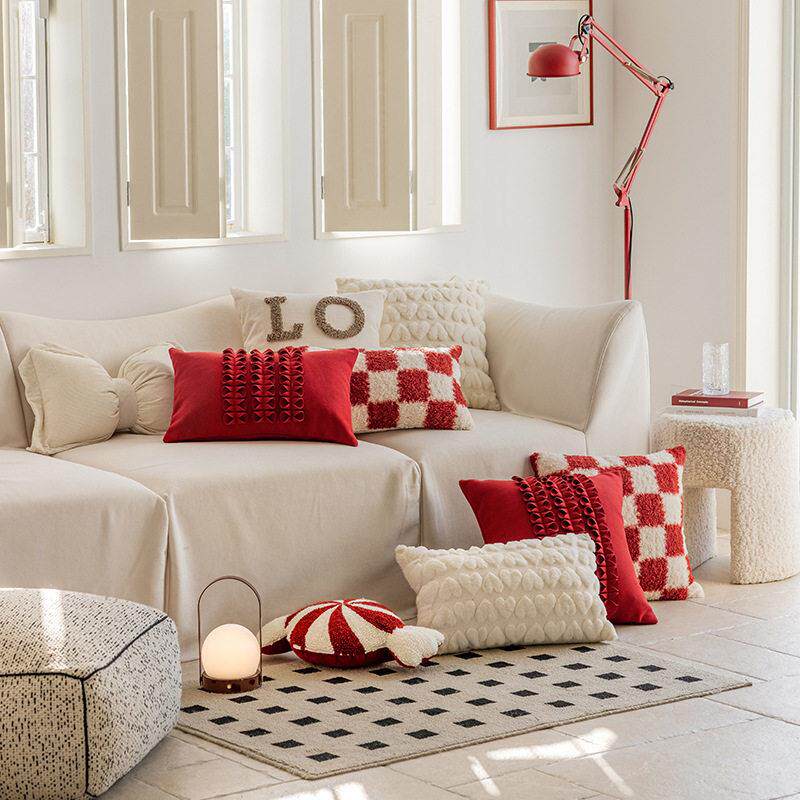 北欧现代抱枕红色喜庆靠垫沙发床头靠枕办公室座椅靠背抱枕套