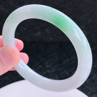 57圈口缅甸老坑天然A货翡翠正品 53.90g 水润细腻飘绿圆条手镯