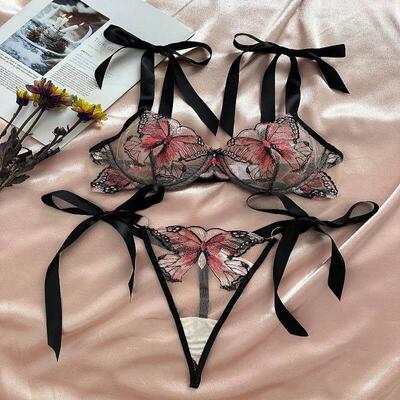 Transparent mesh ladies sexy suit蝴蝶刺绣吊带透明网纱内衣套