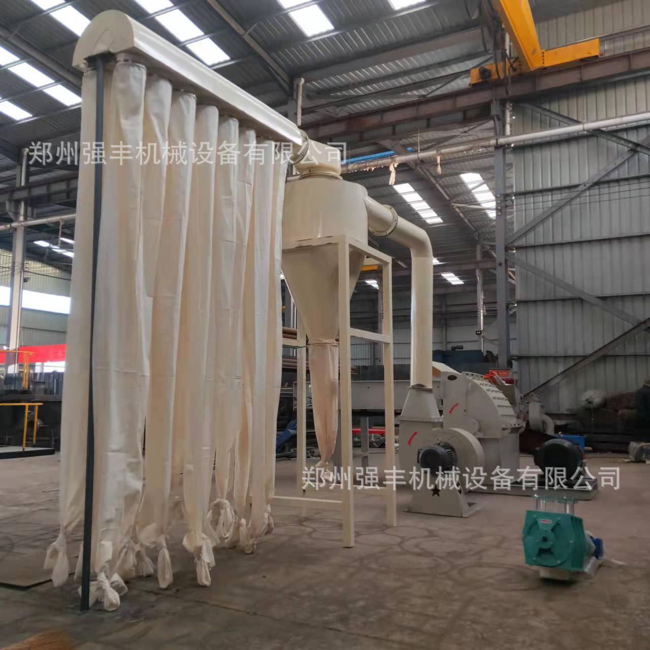 现货供应木材下脚料粉碎机无尘原木粉碎机家具厂用粉碎机