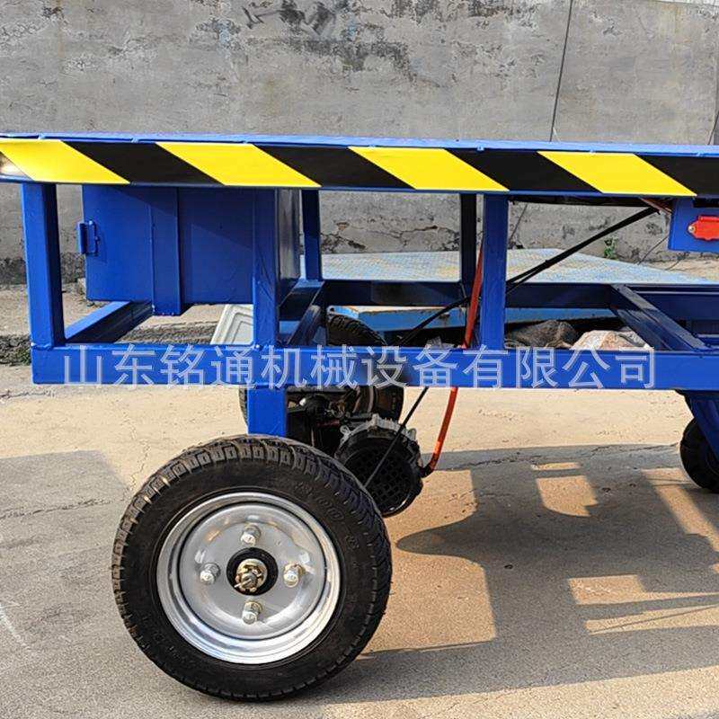 电动四轮车小型车载平台500kg厂区内工业拉货工具平板车