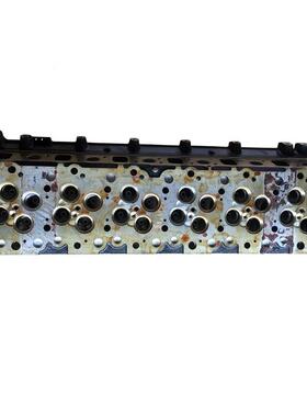 三一挖掘机发动机缸盖898243-8230 原厂三一挖掘机发动机配件