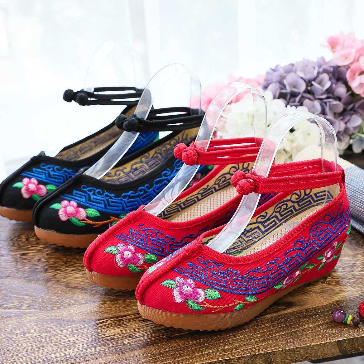 高跟鞋 单鞋  牛筋底民族风绣花布鞋女鞋妈妈鞋 一件代发