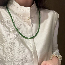 国风新中式天然俄罗斯碧玉项链毛衣链气质显白苹果绿小米珠手串女