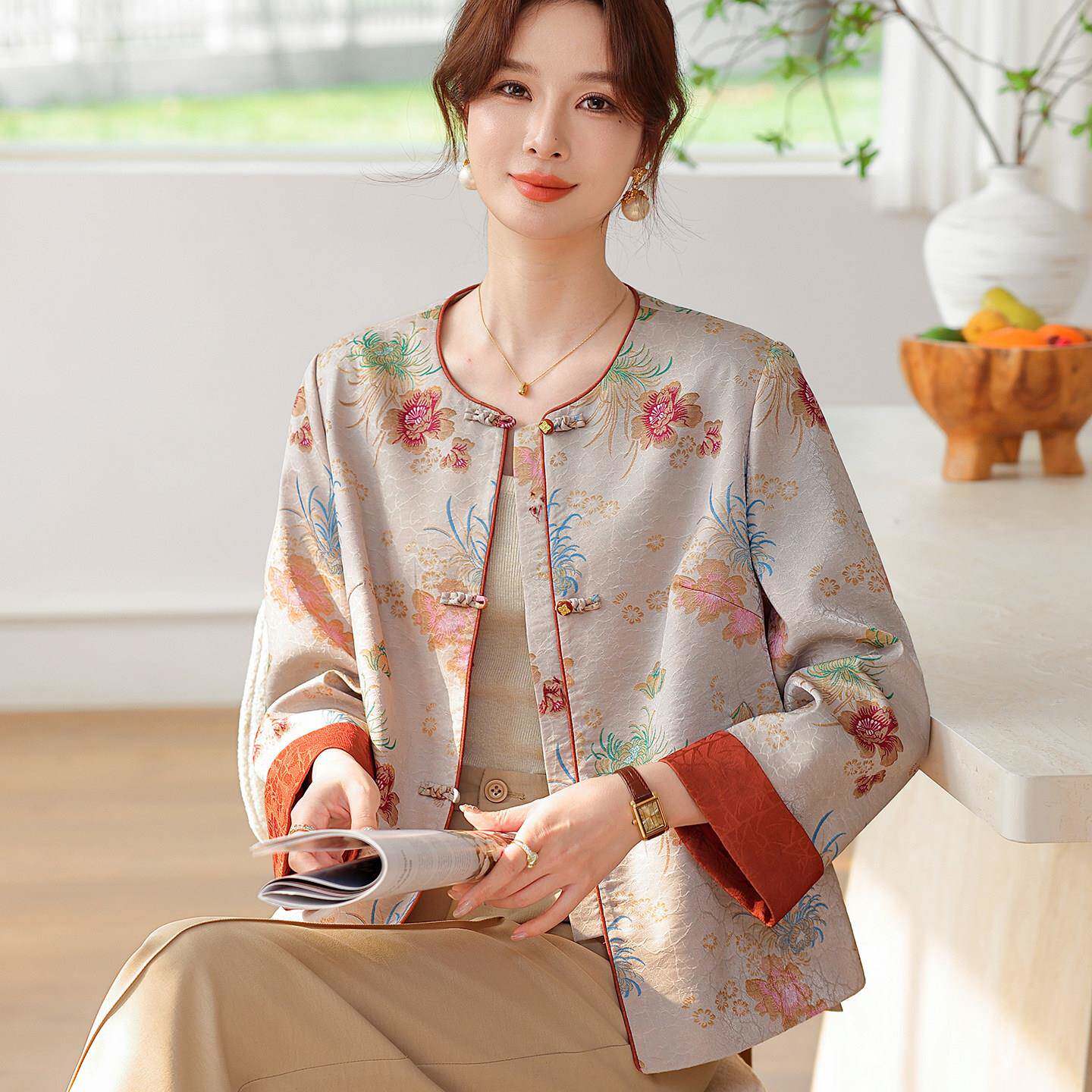 新中式妈妈秋装外套高端气质中年高端女装春秋款印花休闲开衫上衣