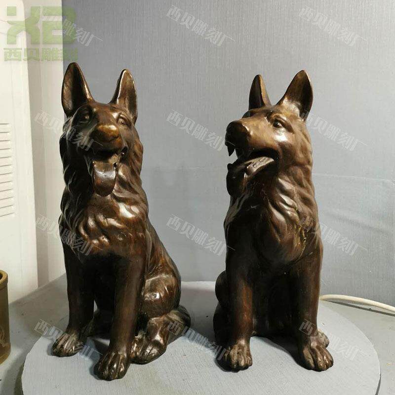 现货铜狗雕塑供应黄铜牧羊犬摆件铸铜狗狗动物雕塑