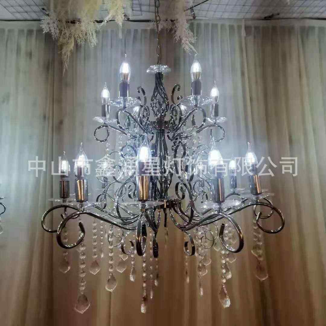 厂家直供新款18头欧式吊灯婚庆道具电镀金属铁艺吊顶银色灯具造型