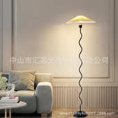 现代简约家用客厅沙发边落地灯酒店民宿客房床头艺术氛围立式 台灯