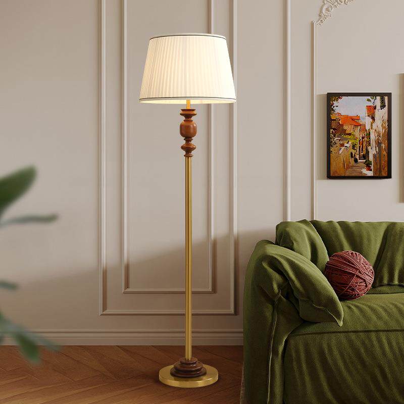 中古怀旧法式轻奢落地灯高级感卧室床头美式复古沙发欧式客厅灯具