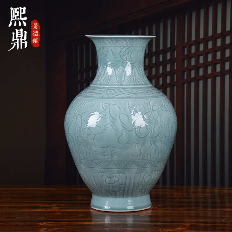 现代创意青釉花瓶手工雕刻牡丹陶瓷摆件客厅玄关博古架中国风装饰