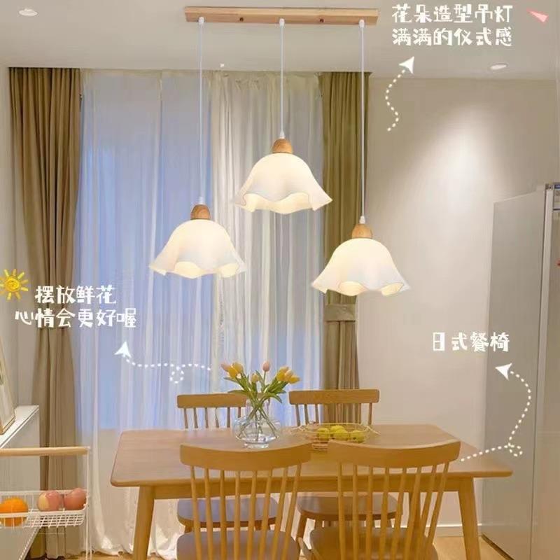 餐厅吊灯三头简约现代2026年新款网红单头吧台灯创意饭厅书房灯具