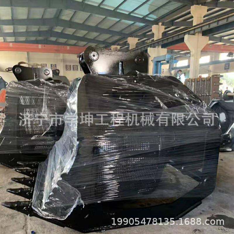 20吨挖机筛沙斗旋转筛分斗滚筒筛分斗物流分拣